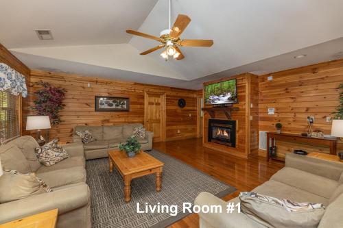 Enourmous Chalet for your perfect family Mountain Retreat - image 3