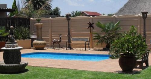 Casa Villa Guest House Carletonville - Suite 2