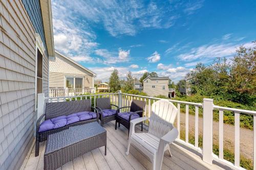 Coastal Retreat - image 2