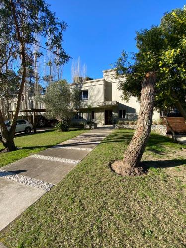 Casa en Barrio Cerrado en Rincón del Indio