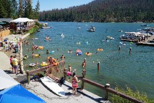 The Pines Resort & Conference Center in Bass Lake (CA)