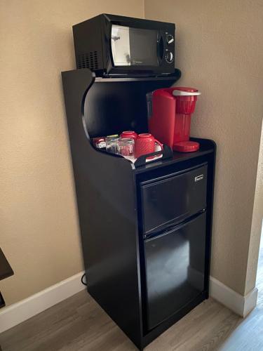 Deluxe Queen Suite