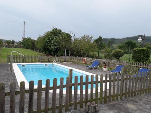 Skats, Apartamentos Los Frutales in Soano