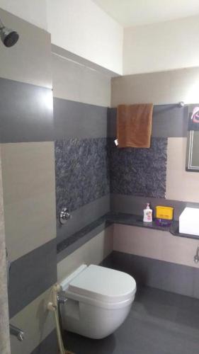 2 BHK Private Apartment Near Hiranandani Estate photo