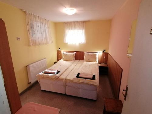 Aleks Guest House - image 5