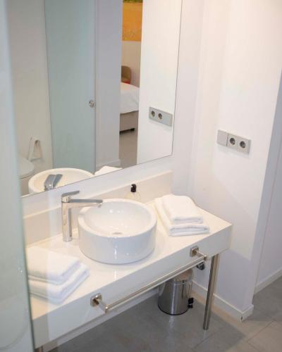 Apartaments B-Llobet Sun & Confort - image 7