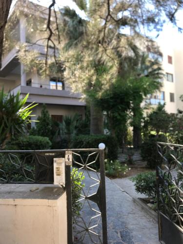  Heraklion chic and minimalistic apartment with sea view in Iraklio
