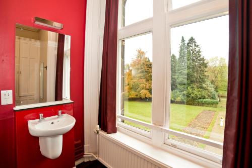 YHA Castleton Losehill Hall - image 8