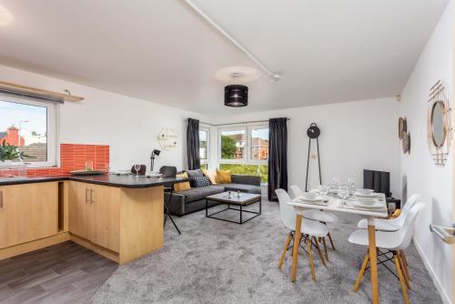 Walker Suite No82 - Donnini Apartments - Kilmarnock