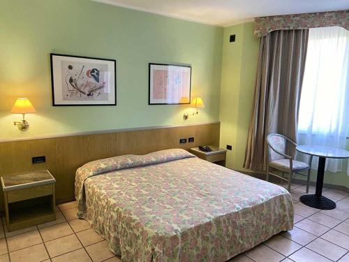 Hotel Verri Hotel Verri is a popular choice amongst travelers in Misano Di Gera Dadda, whether exploring or just passing through. Both business travelers and tourists can enjoy the propertys facilities and servi