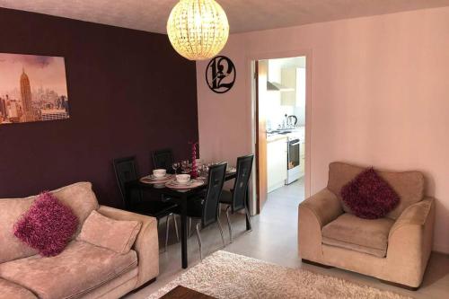 Chic 2 Bed Apartment with Free Parking- Recently Redecorated, 10 Minutes to City Centre, Edinburgh (fotografie 8)