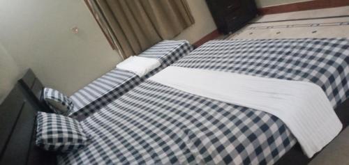 Millennium inn Guest House