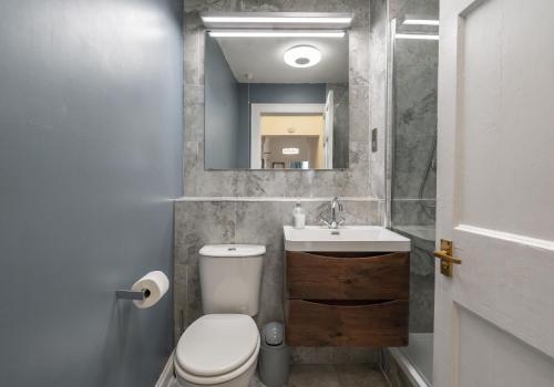 The St Patrick Square Residence No. 2 - image 14