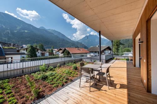 balkon/taras, MANNI village - lifestyle apartments in Mayrhofen