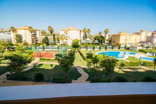  Espectacular residencial en 2a linea Piscina Tenis in Algarrobo-Costa