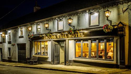 B&B Rathdrum - Jacob's Well Hotel - Bed and Breakfast Rathdrum