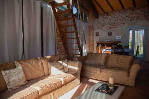 Castello Visconti - Exclusive