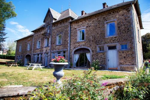 La maison des papillon gîte à louer Transinne
