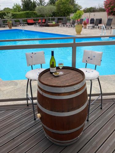 Les Aubuns Country Hotel - image 14