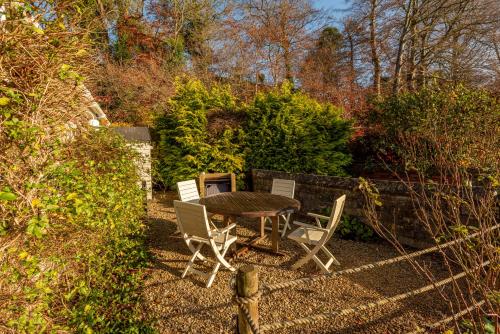 Tucking Mill View- Self Catering