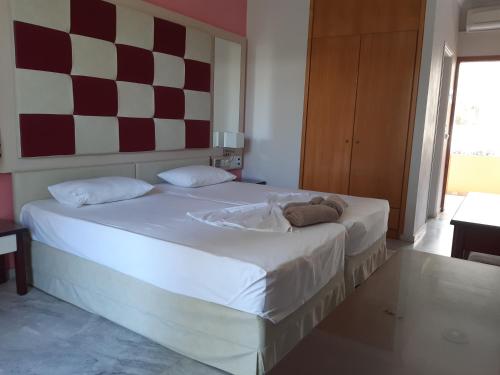 Kyriaki Hotel - image 2