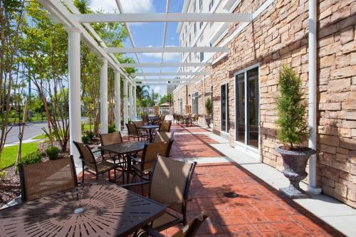 大厅, 泰特斯维尔/肯尼迪航天中心假日酒店-洲际酒店集团旗下 (Holiday Inn Titusville/Kennedy Space Center By IHG) in 泰特斯威尔(FL)