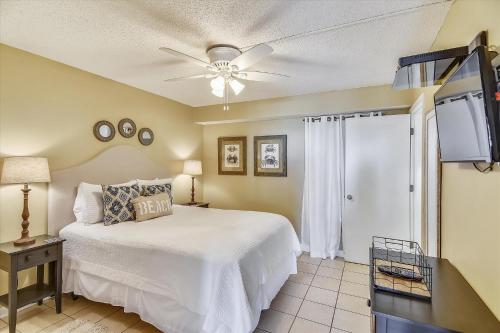 Heart of Gulf Shores Beach Front Condo My Beach Getaways - image 4