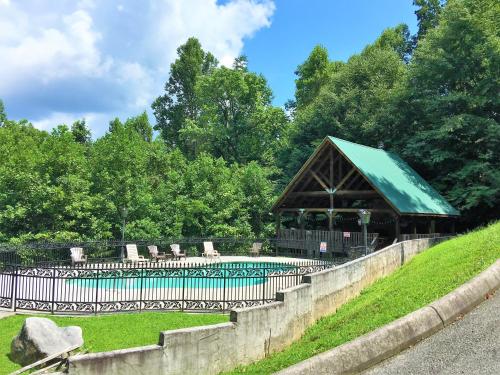 Bearadise - image 28