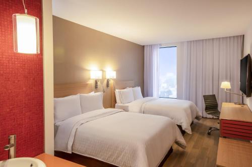 266615804 Fiesta Inn Parque Puebla