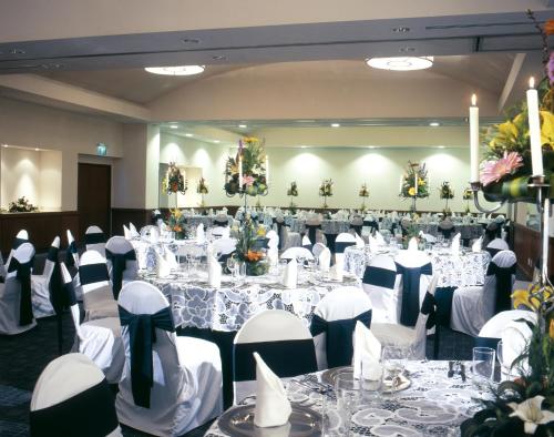 普韋布拉芬薩費斯塔酒店 Fiesta Inn Puebla Finsa