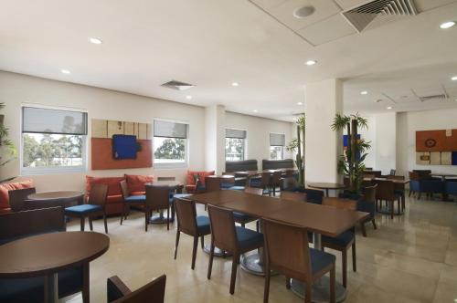 Restaurant, One Puebla Finsa in Puebla