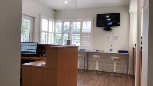 Facilities, The Drift Hotel near The Gallery at Beach Place