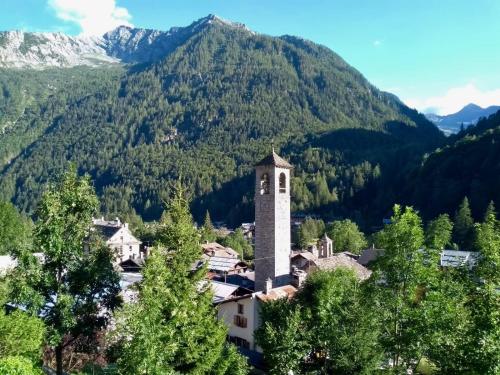 Appartamento Casa Weisstor con patio, giardino e orti vista Monte Rosa