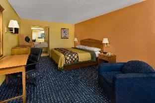 Super 8 By Wyndham Breaux Bridge