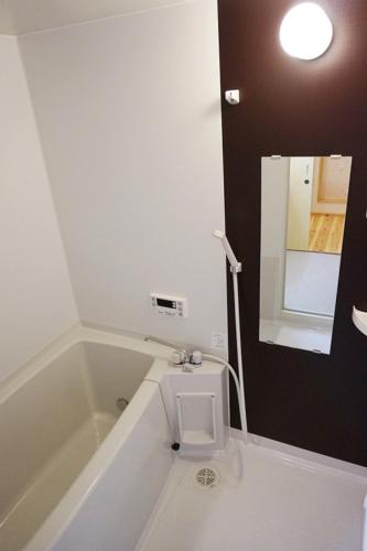 Two-Bedroom House image 4