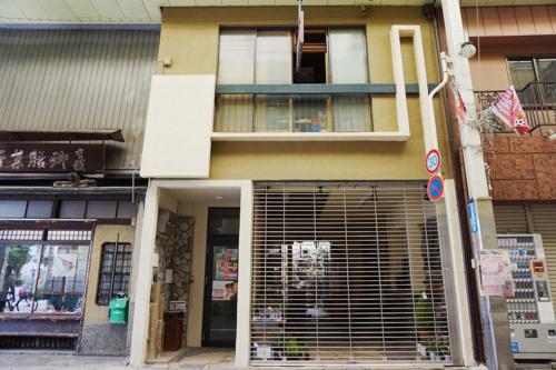 Two-Bedroom House image 2