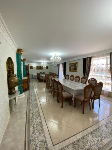 Restauracja, Hotel Astam in Kustanaj
