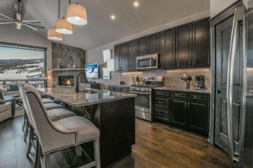 Alders 54 Outpost Dr - image 8