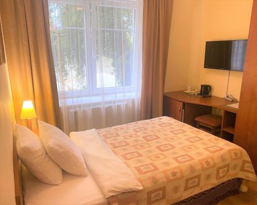 1 twin bed