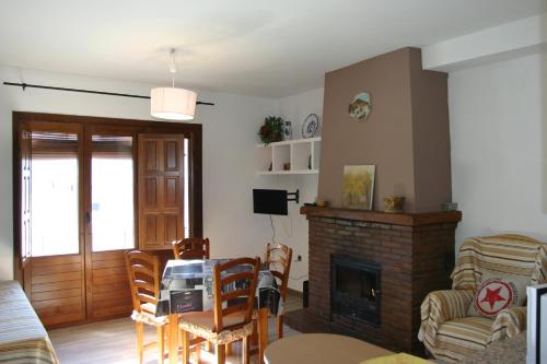 Apartamentos y Casas Rurales Las Terrazas de la Alpujarra in Bubion