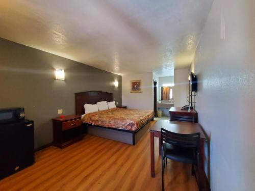 room detail thumbnail 0