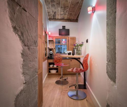 Les Loges Annecy Vieille Ville - image 4