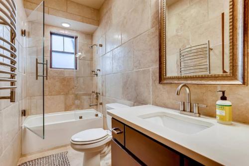 Lovely 4BR Home off Main St-5 min walk to Gondola - image 7