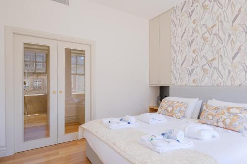 BOUTIQUE Rentals- THE RIBEIRA***** Apt great views, Porto (photo 10)