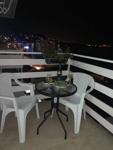 Jelić apartmani - image 9