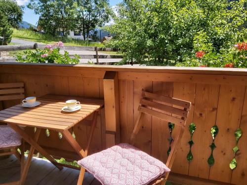 Apartment with Garden View