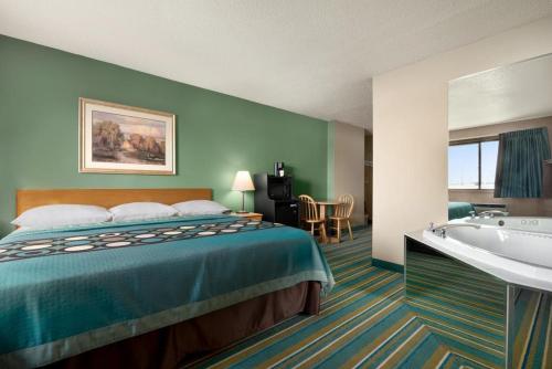 Coratel Inn & Suites by Jasper New Richmond