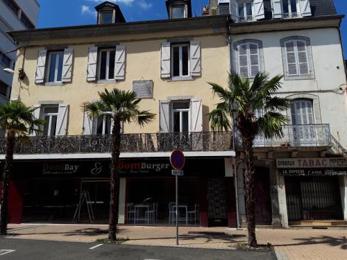 Appartement hypercentre Tarbes - 2 grandes chambres