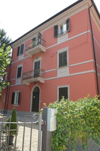 Rivaro Palace - Apartment - Novi Ligure