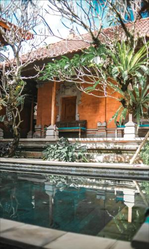 Ubud Hotel & Cottages